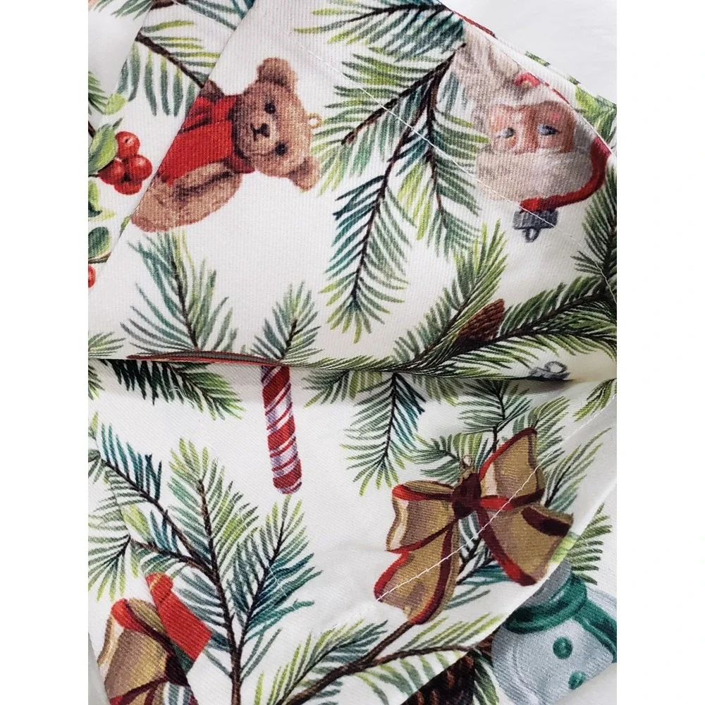 NEW Set Of 4 POTTERY BARN NOSTALGIC CHRISTMAS ICONS COTTON TWILL NAPKINS #2